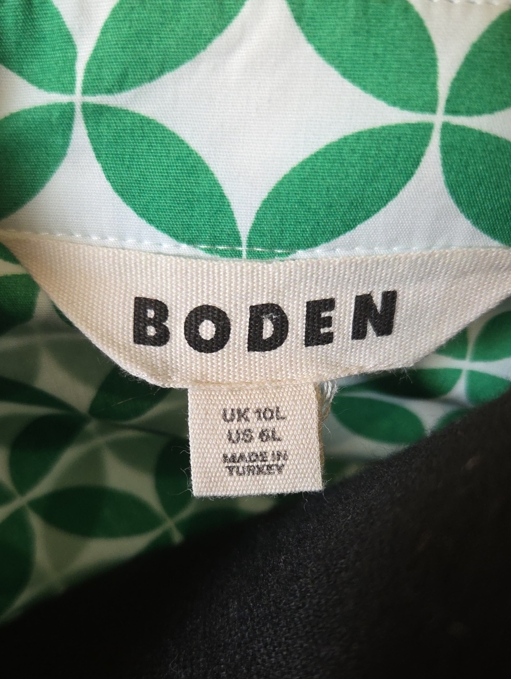 Boden Green & White Geometric Long-Sleeve Shirt Dress with Tie Waist, Size US 6L - Picture 7 of 9